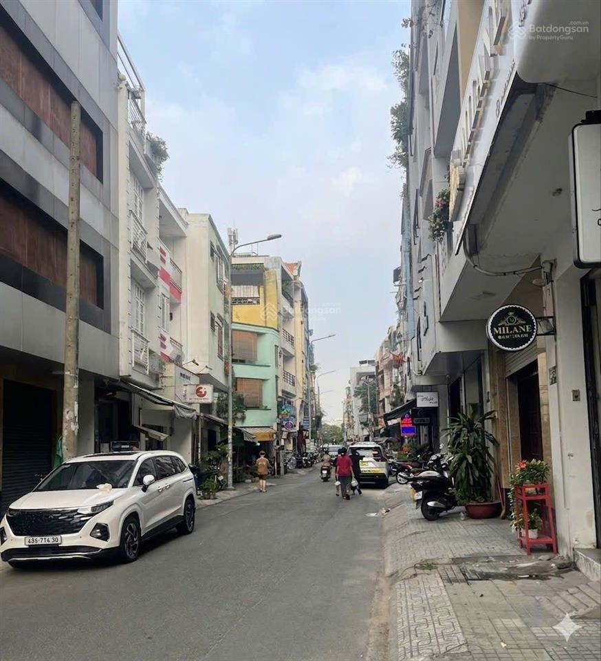 Bán gấp mtkd khu phan xích long, phú nhuận 7 tầng  hiếm