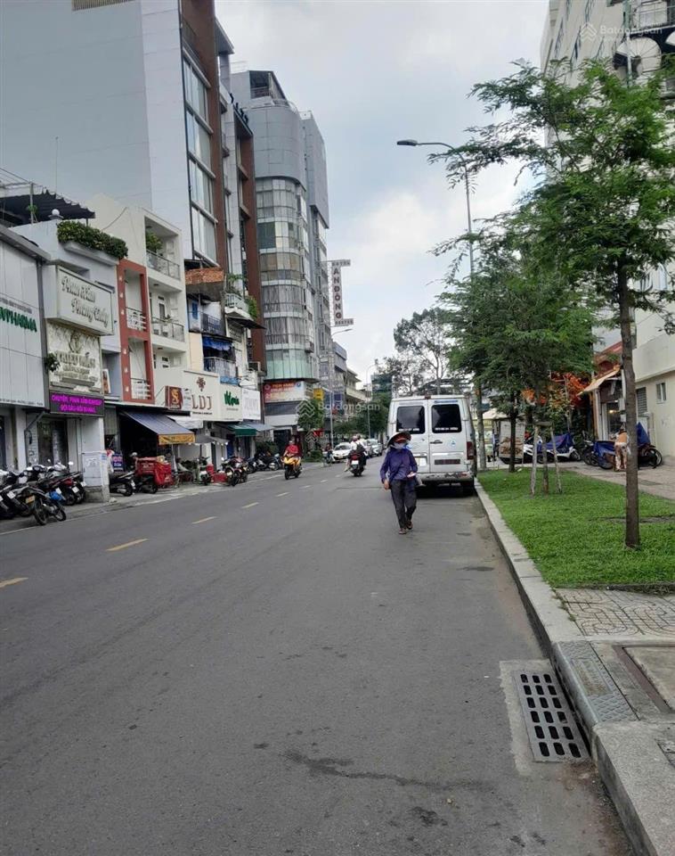 Mặt tiền 176 sư vạn hạnh, quận 5 (4x27), nhà 4 tầng. ngay an đông plaza