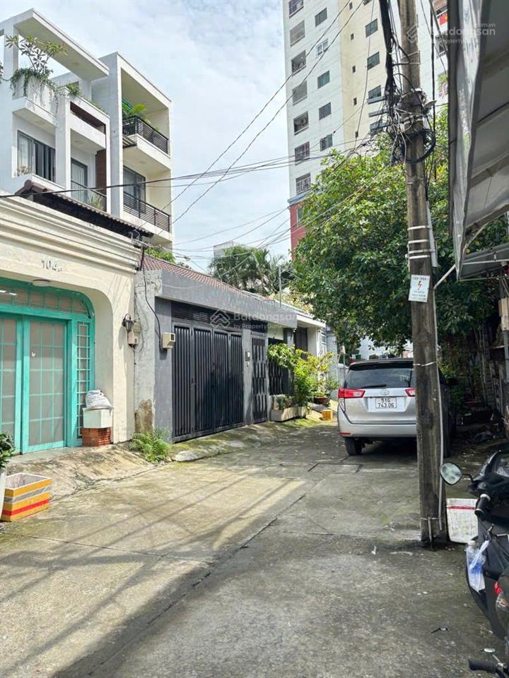 13.xtỷ  xvnt  khu phân lô  hẻm 6m thẳng trục  100m2 (4x25) vuông a4  nhà cũ tiện xây mới