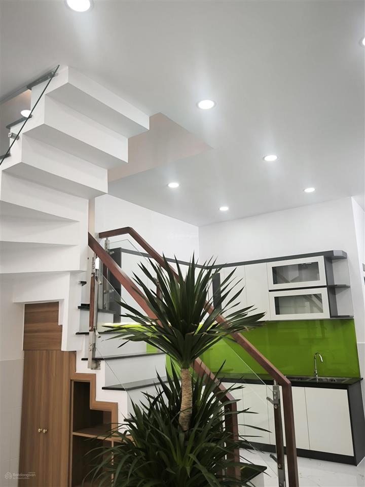 Bán nhà gần đường nguyễn văn luông, 2 tầng, 39m2, sổ hồng riêng, quận 6, hxh thông, giá chỷ 3tỷ3