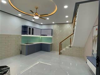Bán nhà quận 6, 2 tầng, đường hậu giang, 39m2, hxh 6m, 3.3 tỷ