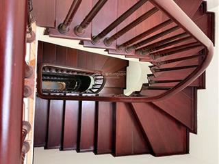 Bán nr 4pn, 4wc, 50m2 tại giảng võ, 9,8 tỷ vnd, pháp lý đầy đủ