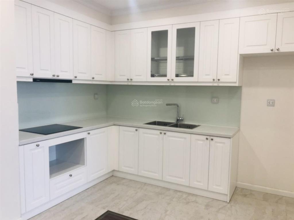 Cần bán nhanh căn góc 3pn 2vs 90m2 tầng đẹp view sông hồng, cầu nhật tân. sẵn sổ.