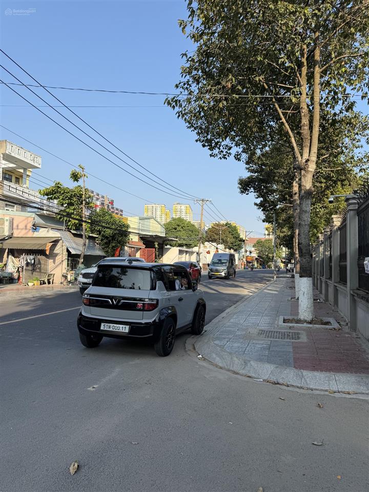 Bán đất mt nguyễn hữu cảnh 572.3m2 22,5 tỷ