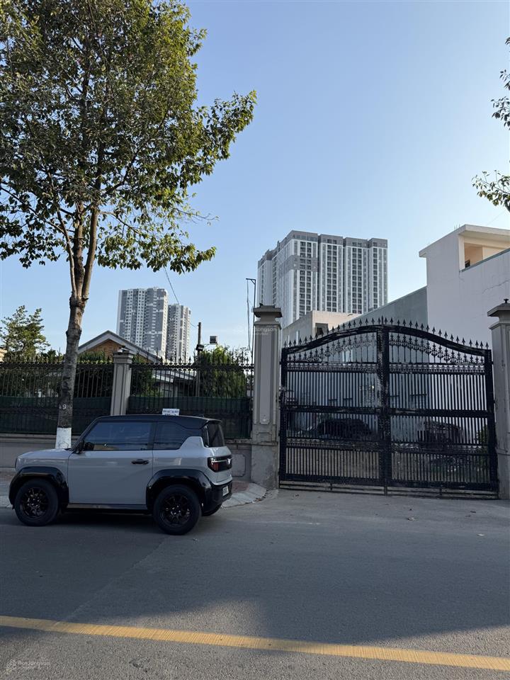 Bán đất mt nguyễn hữu cảnh 572.3m2 22,5 tỷ