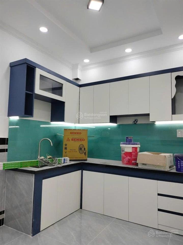 Bán nhà shr 2 tầng 44m2 giá nhỉnh 4.xxt  hẻm ô tô thông sát bến xe hiệp thành