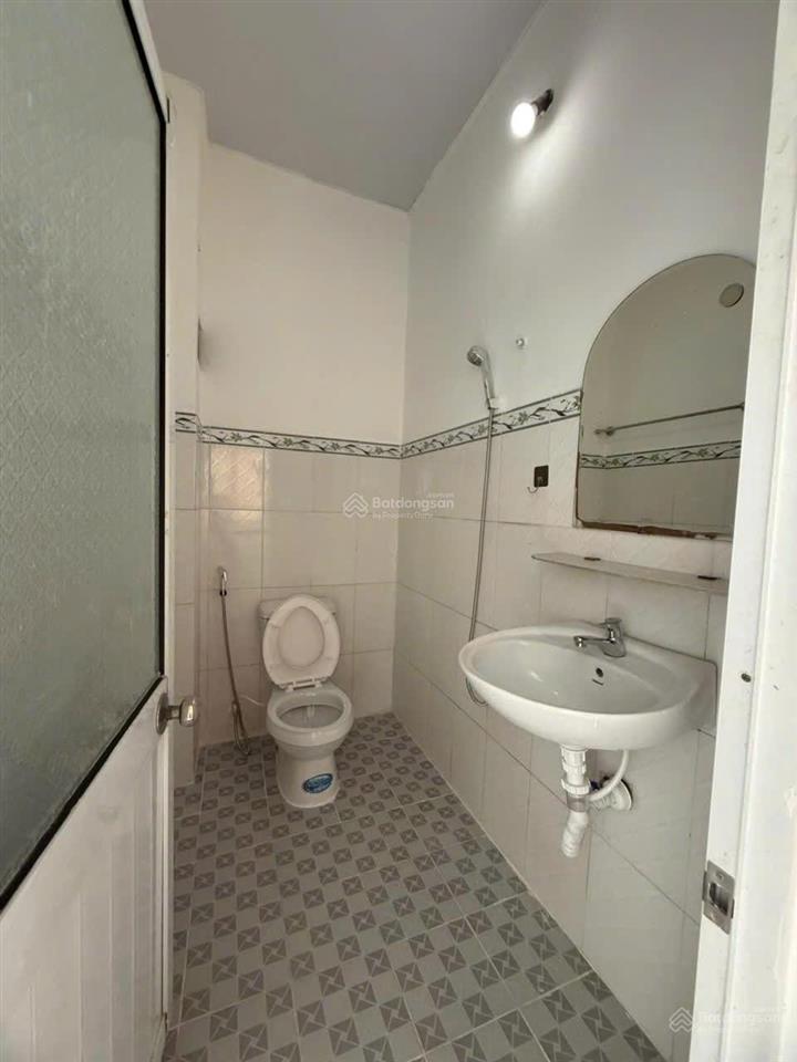 Chủ giảm gấp  tặng full nội thất  sát bờ kênh siêu mát ngay thạnh lộc 37  giảm nóng 100tr