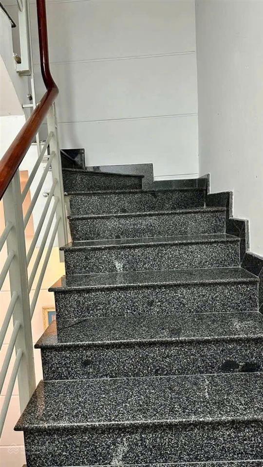 Chỉ 5.3 tỷ  có ngay nhà 4 tầng trung chánh  dòng tiền 12tr/tháng  hẻm nhựa 8m thông