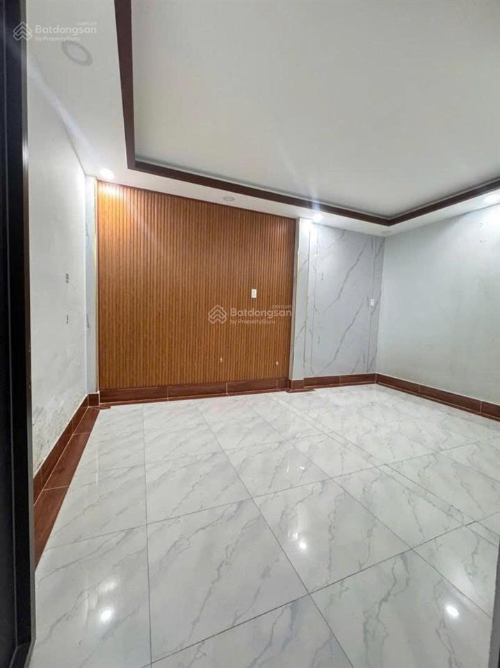 Chính chủ gửi bán  nhà đẹp liên khu 2  5  hẻm ô tô tới cửa  giá cực tốt chỉ 4 tỷ nhỉnh tl