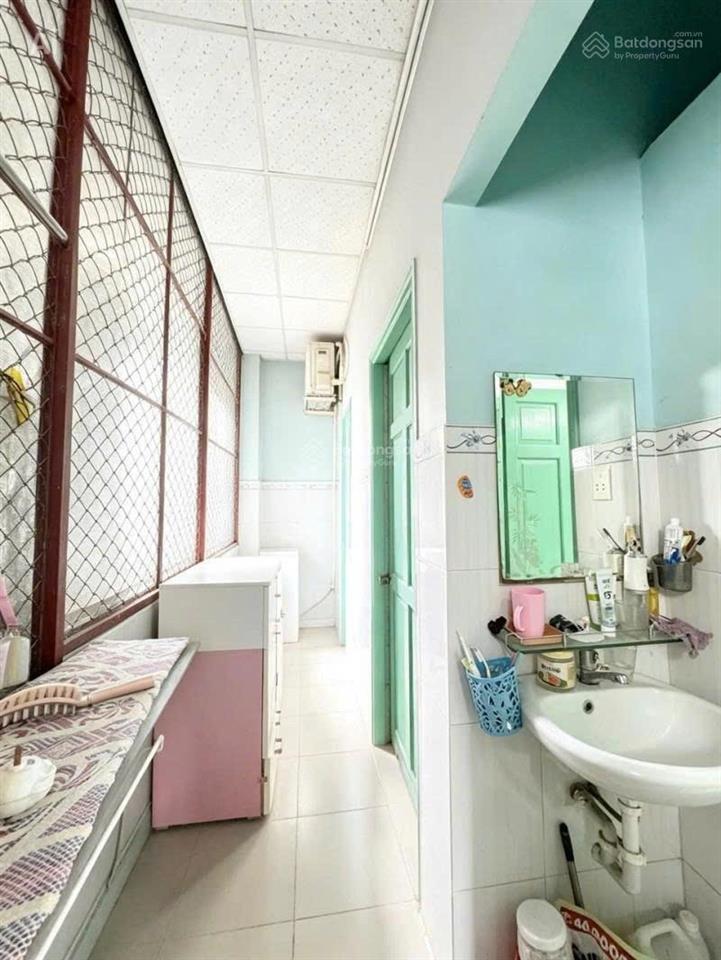Lô góc song hành hẻm xe hơi  nhà đẹp 2 tầng giá 3.7t tl  đi bộ 3 phút ra cầu vượt an sương