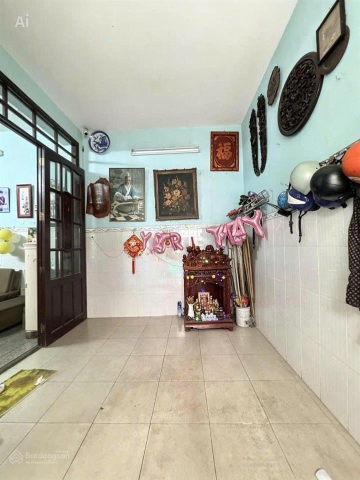 Lô góc song hành hẻm xe hơi  nhà đẹp 2 tầng giá 3.7t tl  đi bộ 3 phút ra cầu vượt an sương