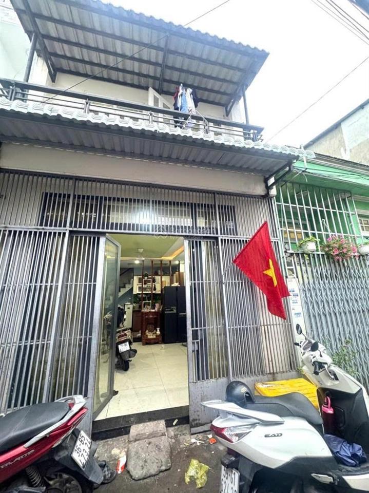 Nhà mới 2 tầng hiệp thành 33  hẻm 4m sát metro  giá chào 3.59t thương lượng