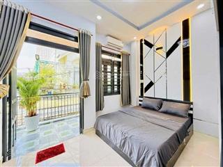 Nhà 2 tầng mới tinh  tặng nội thất đầy đủ  hẻm sạch 1 trục xe hơi đỗ tận cửa  giá chỉ 4.85t