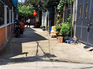 Nhà 2 tầng btct ở ngay  dt lớn 80m2  hẻm nhựa xe hơi vào tận cửa nhà  chỉ 4.55 tỷ thượng lượng
