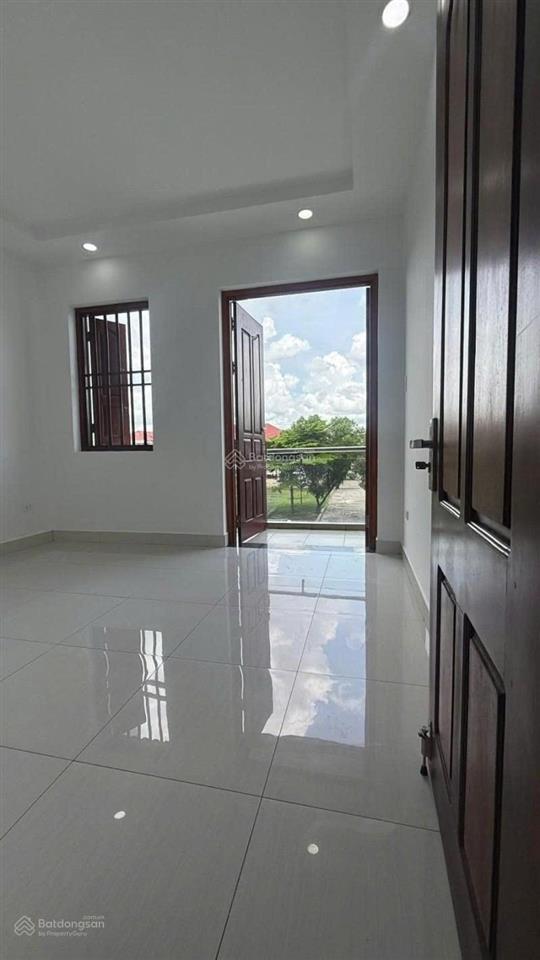 Hạ sốc 130 triệu  nhà 4 tầng btct kiên cố có sân thượng  cửa toàn gỗ gõ đỏhẻm 6m xe tải quay đầu