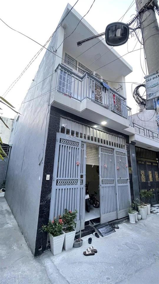 Nhà 2 tầng lô góc 2 mặt thoáng  kdc hiện hữu sát chợ thiếc  3 bước ra hẻm ô tô  giá chỉ 4,15 tỷ
