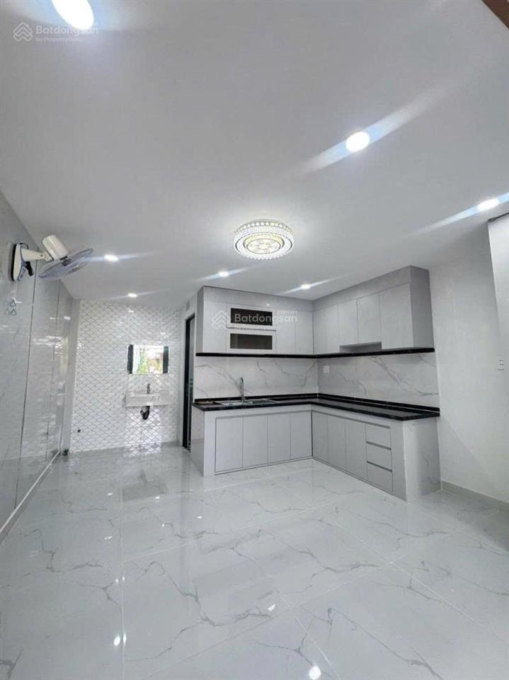 Chủ ngộp hạ sốc 150 triệu  giá mới 2.99 tỷ  nhà đẹp hiệp thành 45 quận 12  hẻm ô tô sát gò vấp