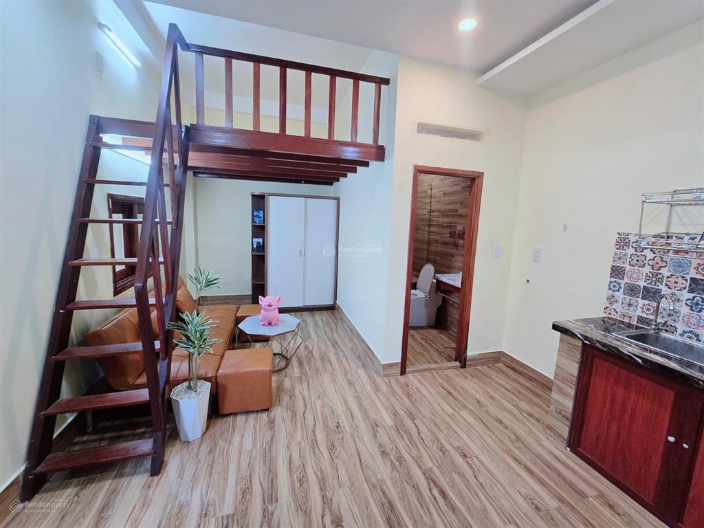 Phòng đầy đủ nội thất ngay lê văn việt, khu công nghệ cao, ngã 4 thủ đức, vị trí thuận tiện