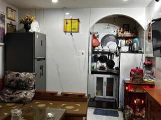 Nhỏ nhưng có võ nhà siêu trung tâm đường lý tự trọng hải châu đà nẵng chỉ 1.85 tỷ.  ngay