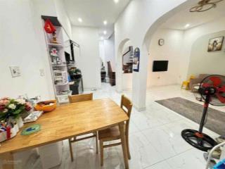 Nhà trung tâm đà nẵng đường đỗ quang chỉ 3,65 tỷ 2 tầng 42 m2 siêu hời, vc trẻ nào cũng mua được