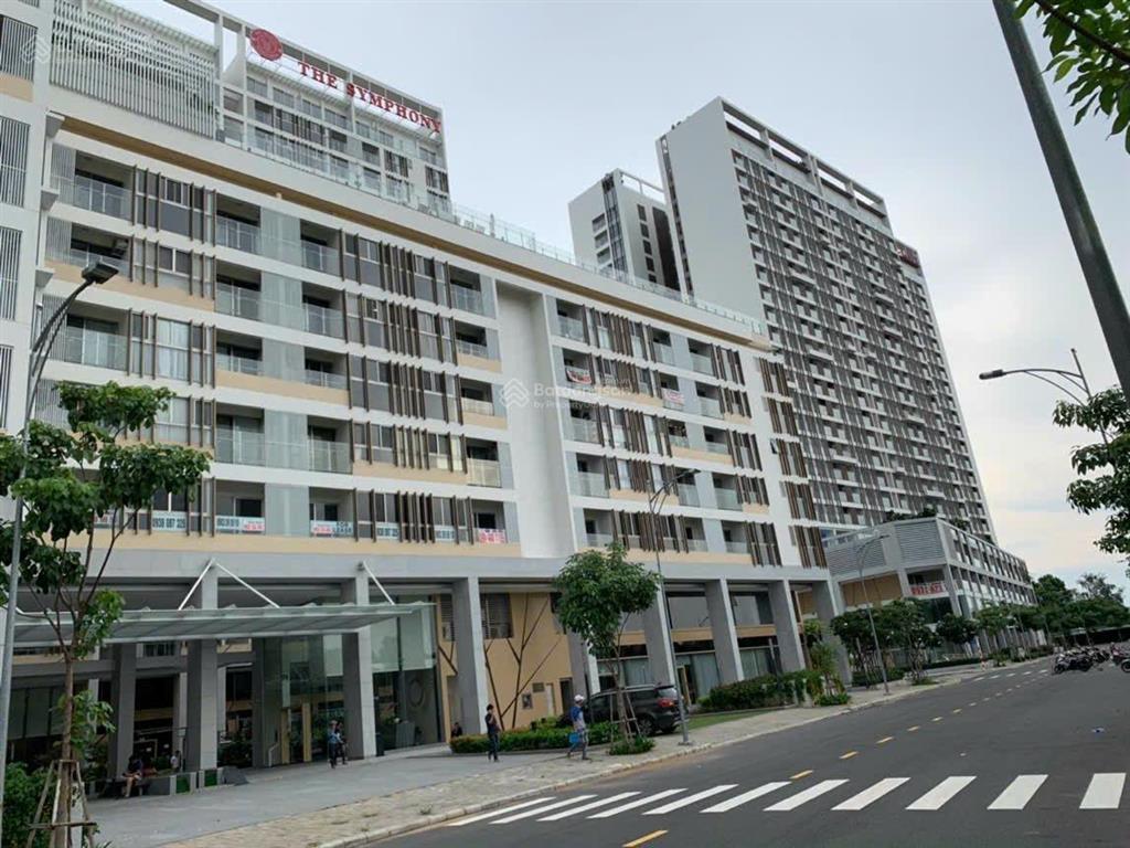 Bán m6 giá 9,3 tỷ, lo hết thuế phí, nhà có sẵn nội thất, ở liền được, hướng mát