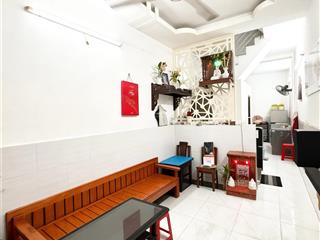 Hàng ngộp! nhà 3x10 3 tầng 4pn chốt nhanh có giá tốt