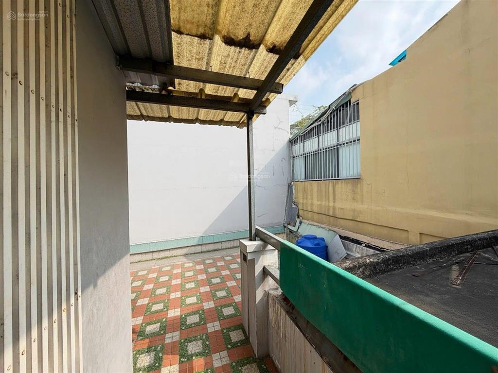 Nhà 3 lầu phú định 71m chỉ 6 tỷ | không gian rộng, dọn vào ở ngay vị trí đường phú định