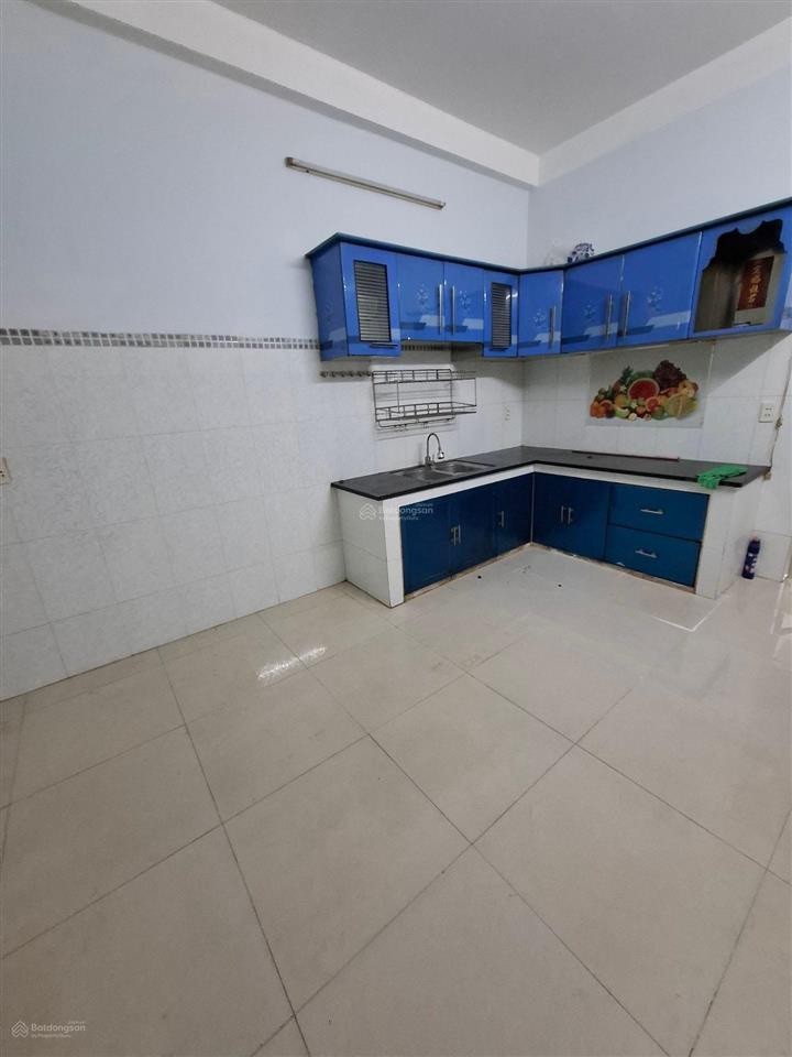 Bán nhà mặt phố 5 tầng tại lò gốm, 13 tỷ, 46m2