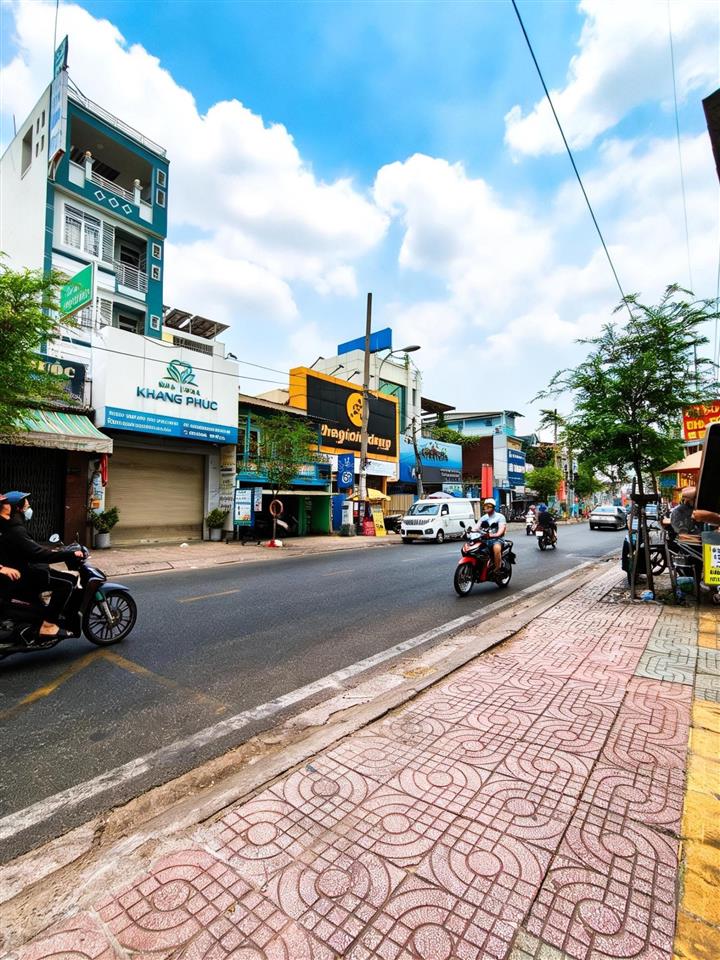 Bán nr 4pn, 3wc, 50m2, 7,6 tỷ tại phạm thế hiển, chánh hưng, hcm