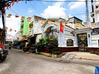 Chủ cần bán gấp giảm hẳn 1ty còn 8xx không mua là tiếc