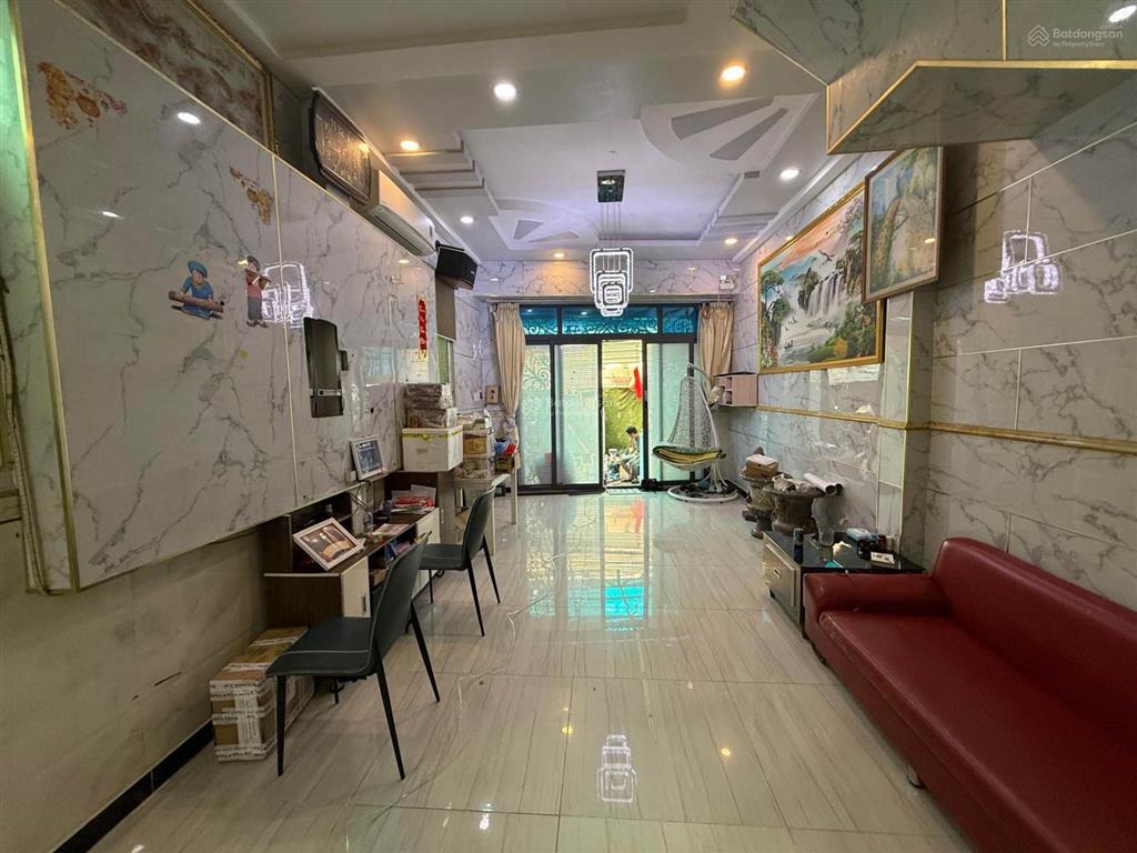 Nhà phố an dương vương gần the avila, võ văn kiệt | dt 130m2 hiếm có, vào trung tâm nhanh tương lai