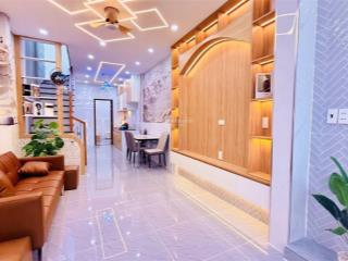 Chủ kẹt tiền hạ mạnh 55m nhà mới 4 tầng giá giật mình quận 8