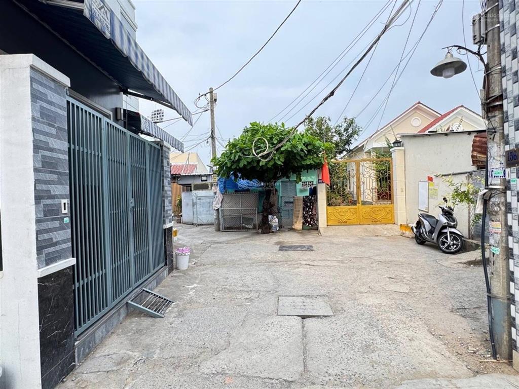 Q8 an dương vương xe hơi đậu cửa 76m chỉ 7 đồng 2 nhà mới đẹp vào ở liền, vị trí cực hiếm