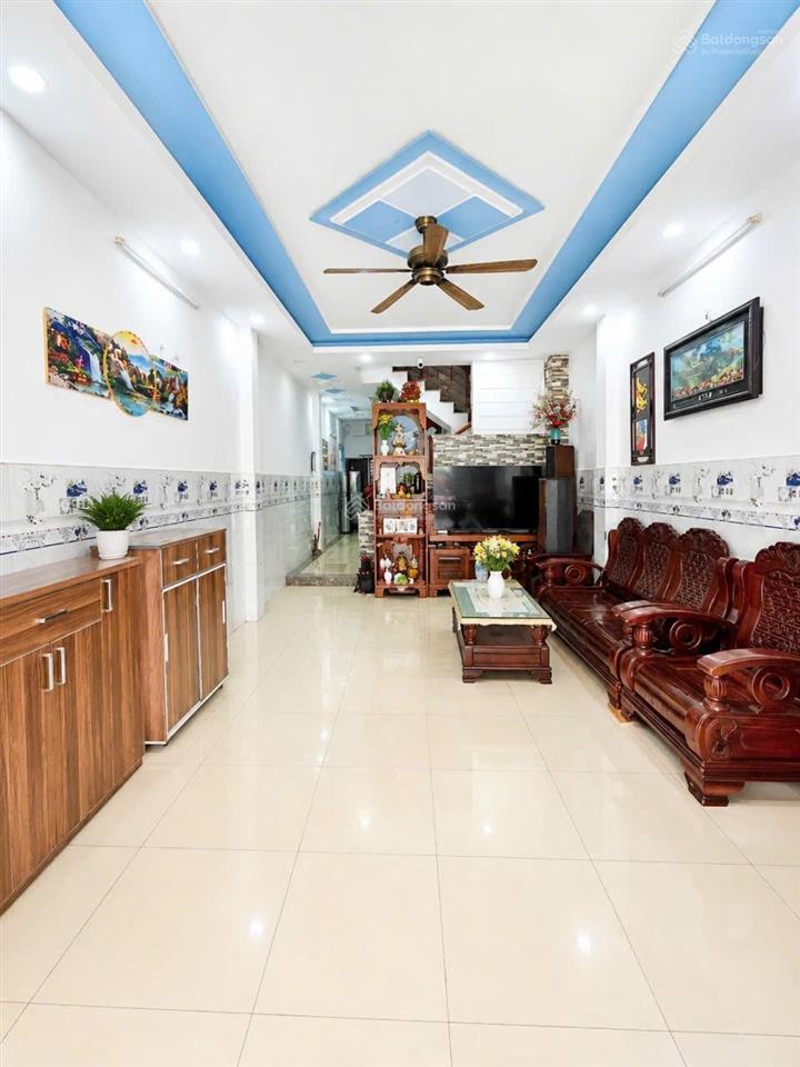 Nhà đẹp 3 tầng hẻm xe hơi 6m nguyễn quý yêm, an lạc, bình tân, chỉ nhỉnh 5. x tỷ, dt 56m2