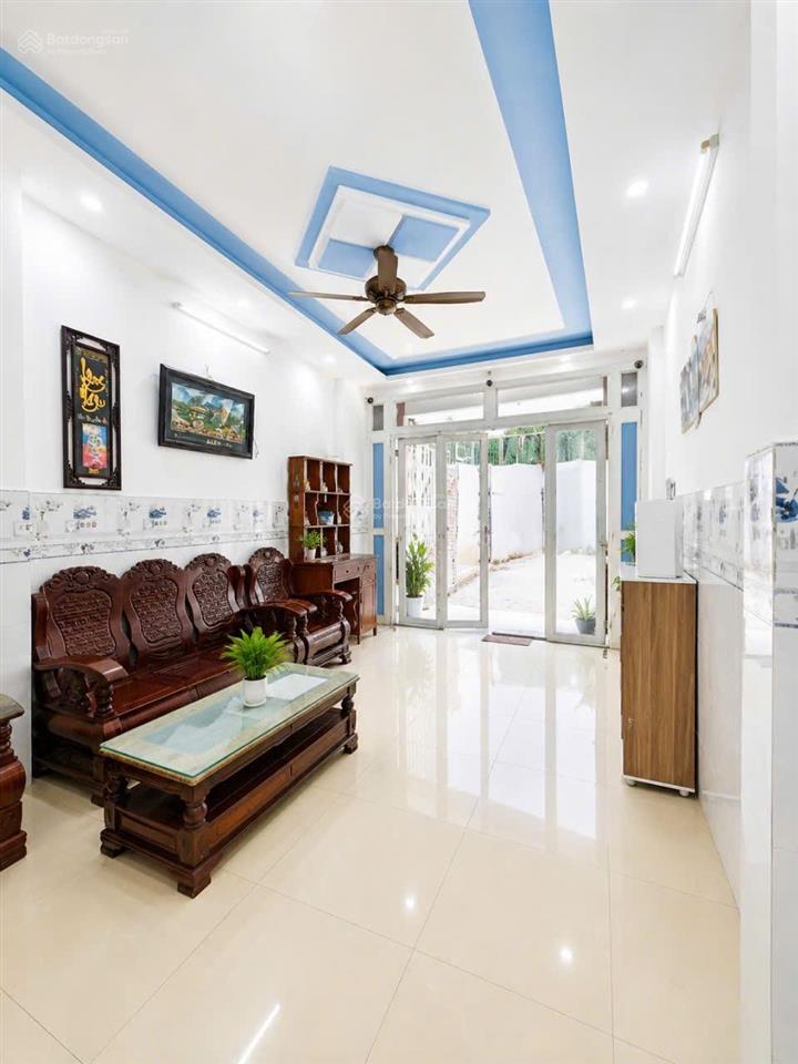 Nhà đẹp 3 tầng hẻm xe hơi 6m nguyễn quý yêm, an lạc, bình tân, chỉ nhỉnh 5. x tỷ, dt 56m2