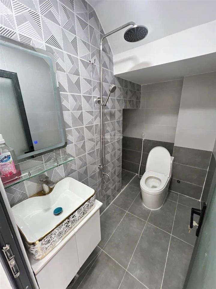 Nhà quận 8 hưng phú | 61m2 | 2 lầu | 4 phòng ngủ | nhỉnh 5 tỷ. đang tìm nhà mới để dọn vào ở