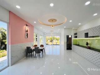 Tổ ấm khu bến bình đông q8, qua cây cầu là tới q5 q1 q6, ngay trục tạ quang bửu  cao lỗ  pt hiển