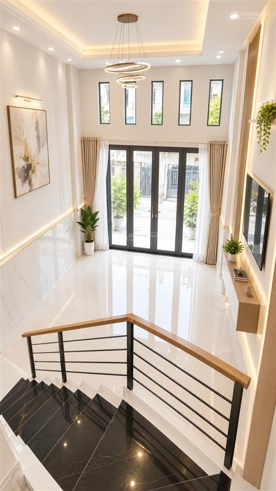Q8 dương bá trạc phạm thế hiển âu dương lân tạ quang bửu cầu chữ y nguyễn văn linh 5 tỷ
