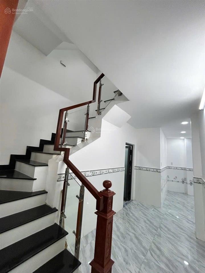 Q8 mai hắc đế, 114m2, 4 tầng, dài 25m, 6,x tỷ nhà mới đẹp, thiết kế hiện đại, công năng 5pn