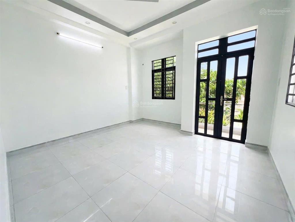 Bán nhà mặt tiền mễ cốc quận 8 105m 2 lầu lô góc đường 12m nhỉnh 5 tỷ
