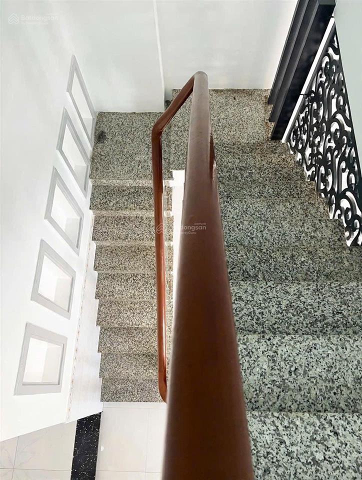 Bán nhà mặt tiền mễ cốc quận 8 105m 2 lầu lô góc đường 12m nhỉnh 5 tỷ