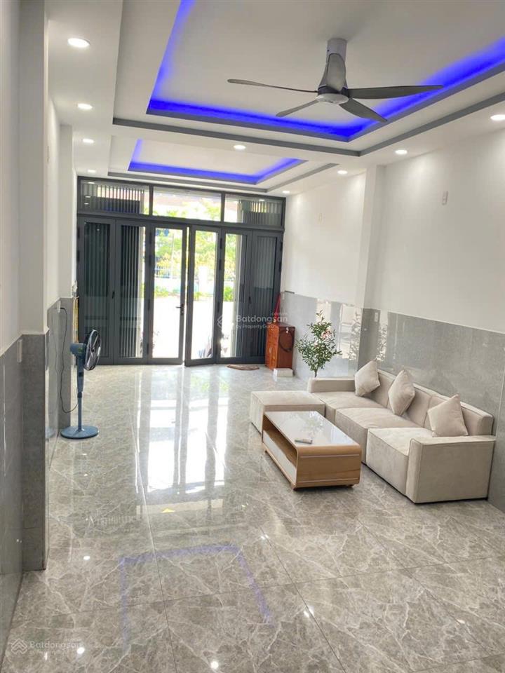 Cho thuê nhà mới đẹp tại bắc nha trang.  0943 523 ***