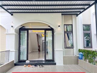 Cho thuê nhà đối diện trung tâm hành chính, gần siêu thị aeon tân an