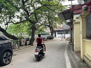 Duy nhất gia lâm 3.5 tỷ, oto tránh, kinh doanh 50m2, ngay gần cầu đuống, gần chợ ninh hiệp