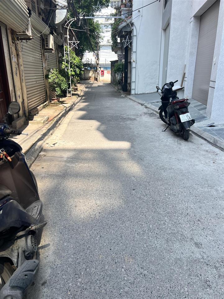 Giảm hơn 2 tỷ chủ cần bán gấp siêu phẩm sài đồng
nhà mới đẹp long lanh thang máy xịn lô góc
