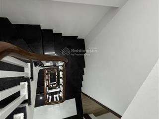 Đức giang lô góc 50m 5 tầng thang máy ô tô đỗ cửa