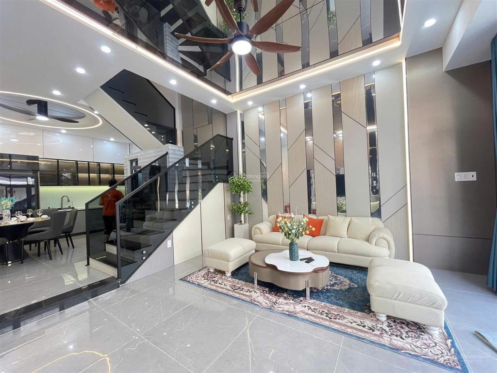 Hiếm có khó tìm  nhà 4 tầng hẻm xe tải 10m, full nội thất cao cấp gò vấp