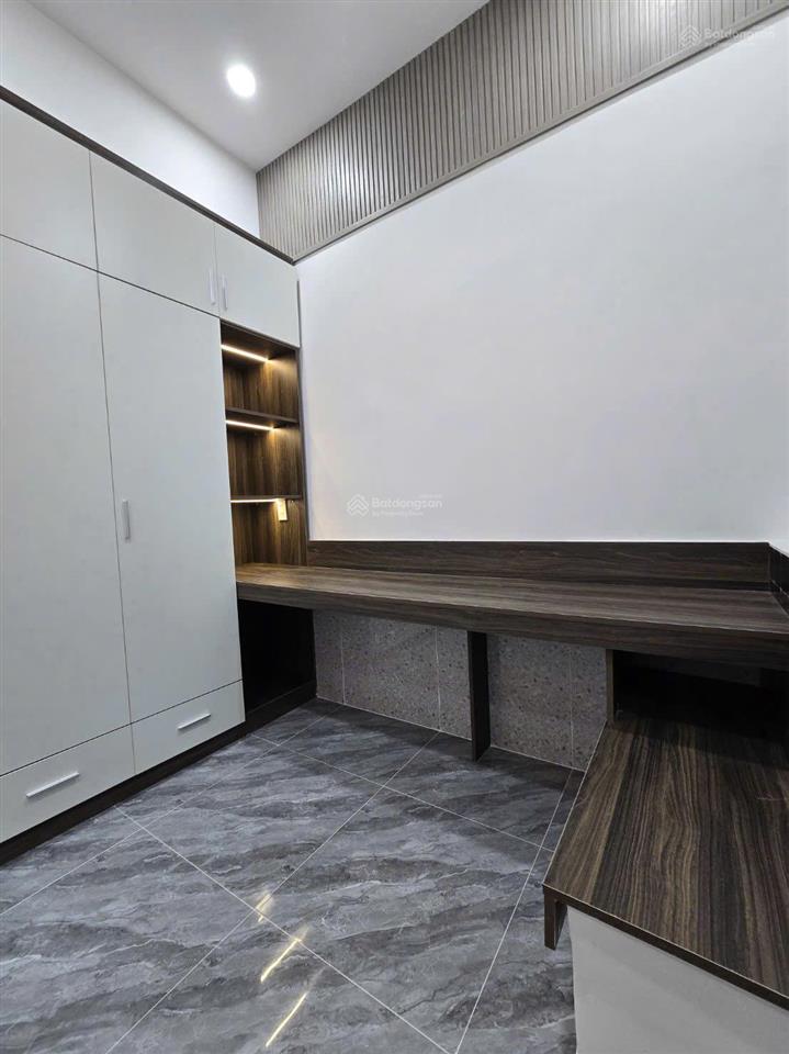 Góc 2 mặt tiền hiếm thông nhà mới đẹp, có pn tầng trệt full nội thất 6,28ty