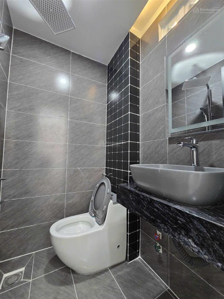 Góc 2 mặt tiền hiếm thông nhà mới đẹp, có pn tầng trệt full nội thất 6,28ty