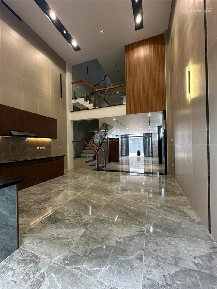 Hà shr bà điểm vị trí vip 1/ đường nguyễn thị sóc  100m ra chợ đầu mối  gần ngã tư an sương